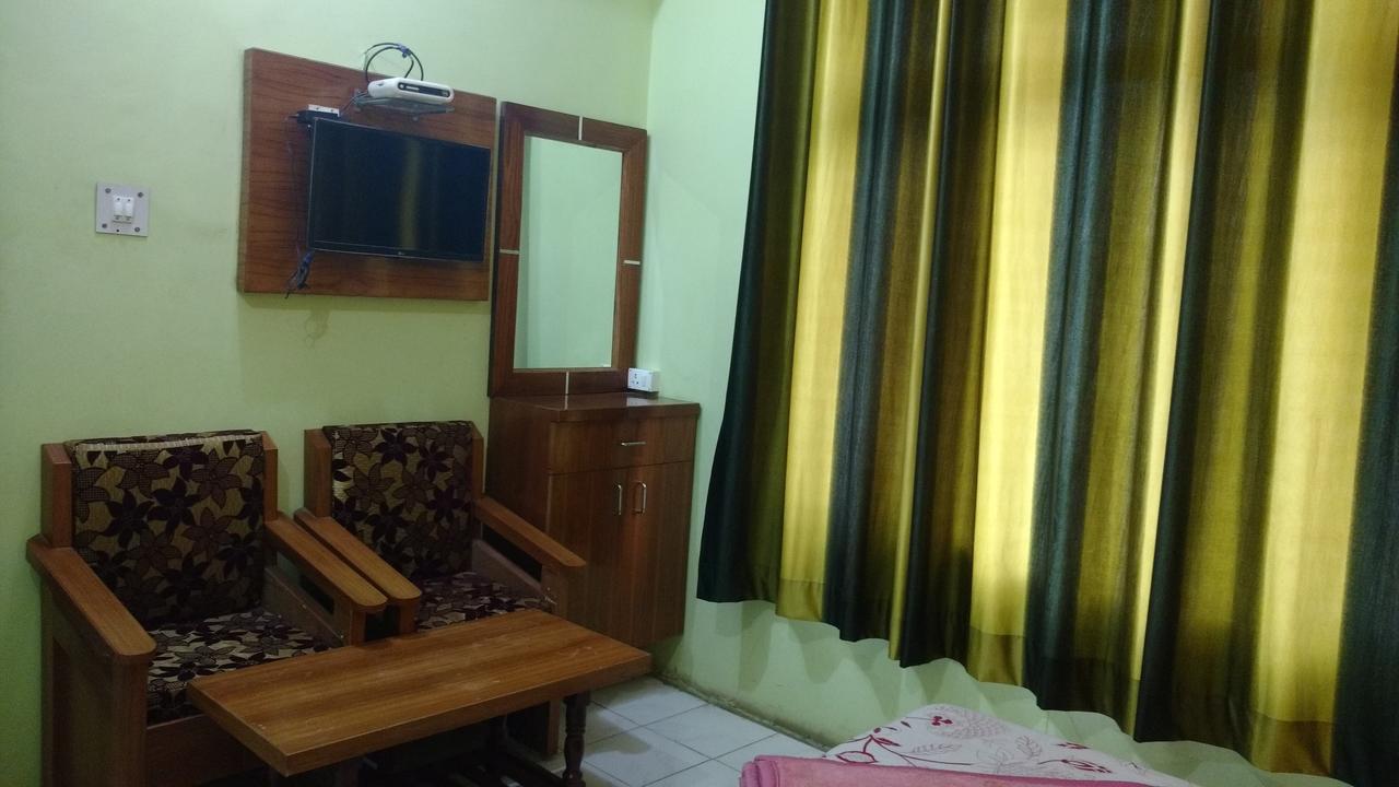 Hotel Brahma Kamal Joshīmath Εξωτερικό φωτογραφία